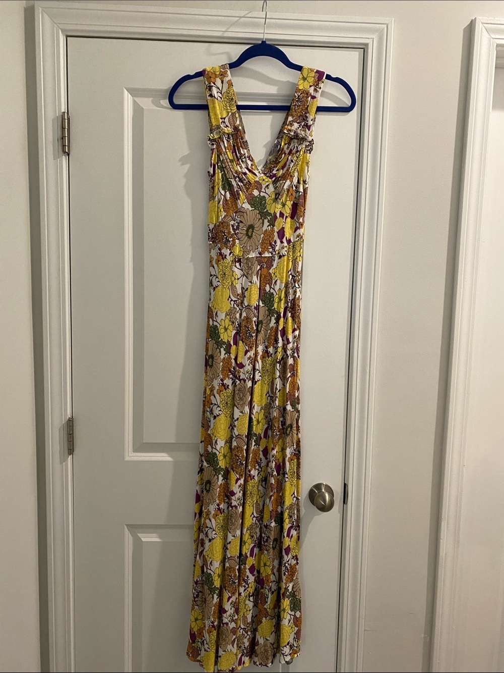 Floral V-Neck Maxi Dress in Yellow and Multicolor
